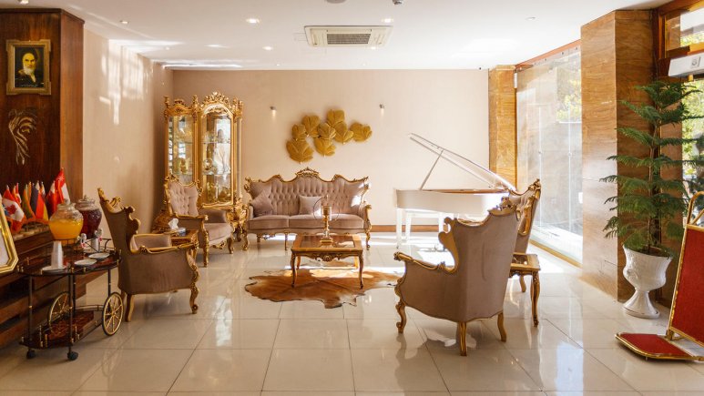 لابی هتل آپارتمان جهان نما شیراز